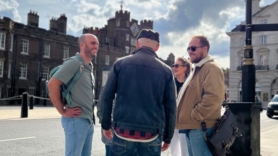 London: Royal Historic Pubs Walking Tour - Who should book this London pub walk?