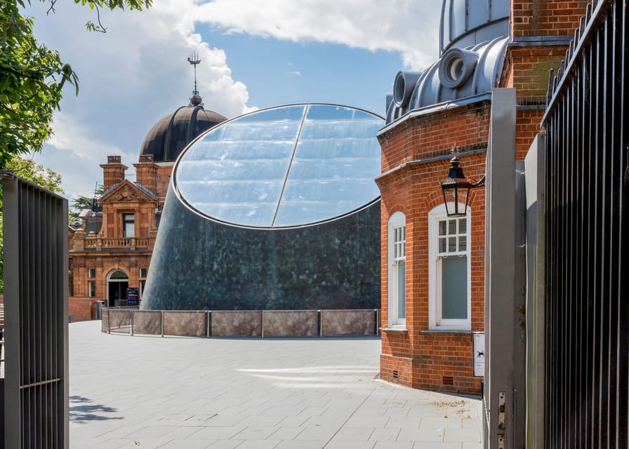 London: Royal Observatory Planetarium Show Entry Ticket - Who will get the most from this show