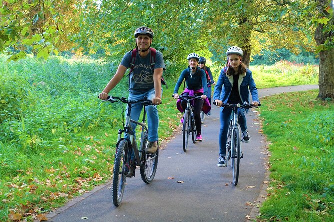 London's Best Kept Secret Bike Tour - Why this tour feels unlike central London