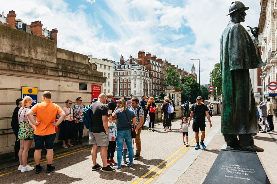 London: Secrets of the London Underground Walking Tour - Stations that disappeared from the map
