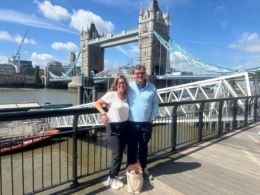London: Sightseeing Black Cab Tour with Hotel Pickup - Why a black cab works so well in London