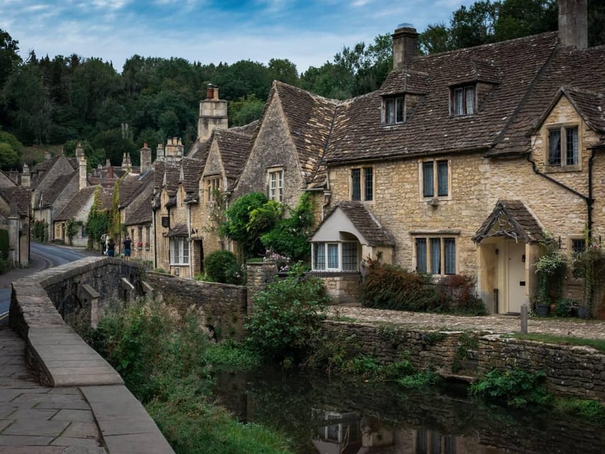 London: Small Group Cotswolds Trip with Bourton-on-the-Water - Bourton-on-the-Water for lunch and free time