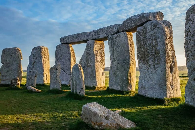 London: Small Group Stonehenge and Bath Tour & Secret Site - Key points to know before booking