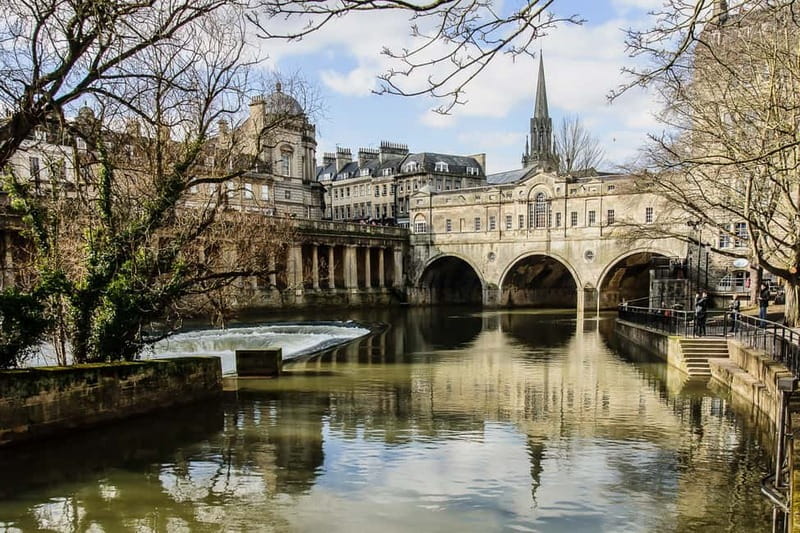 London: Small Group Stonehenge and Bath Tour & Secret Site - Royal Crescent, Jane Austen, and Bath beyond the center