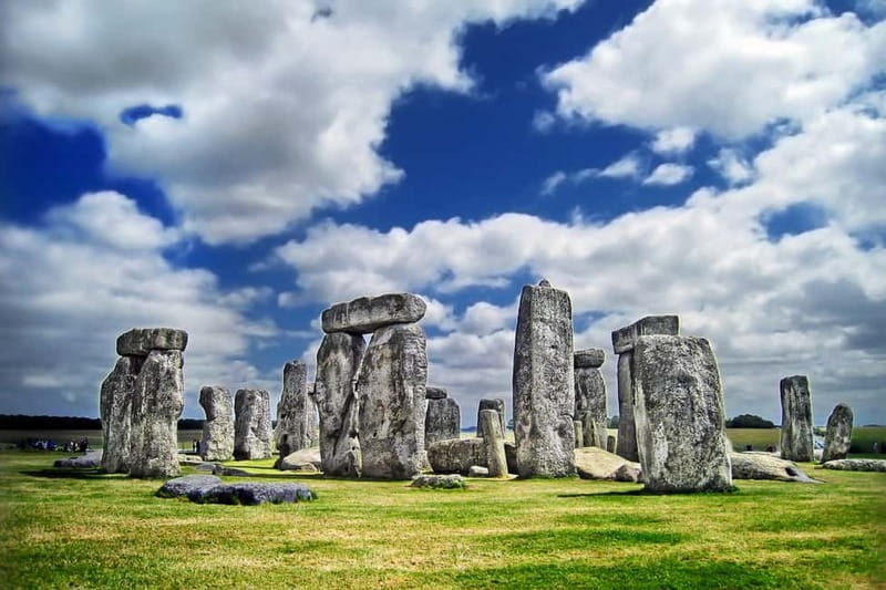 London: Small Group Stonehenge and Bath Tour & Secret Site - The secret stop on the way back