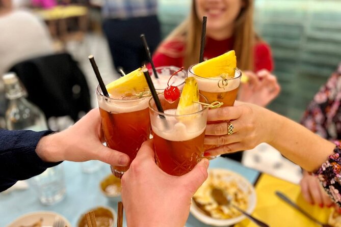 London Soho Food Tour with 7+ Tastings of Delicious Hidden Gems - Why this Soho food tour works