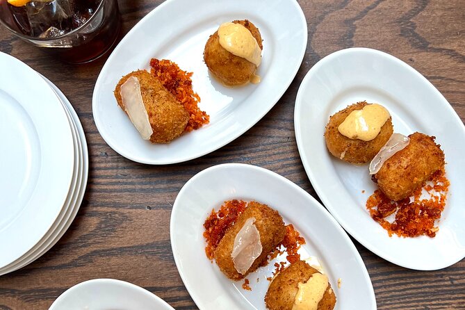 London Soho Food Tour with 7+ Tastings of Delicious Hidden Gems - Berwick Street Market and the first food context