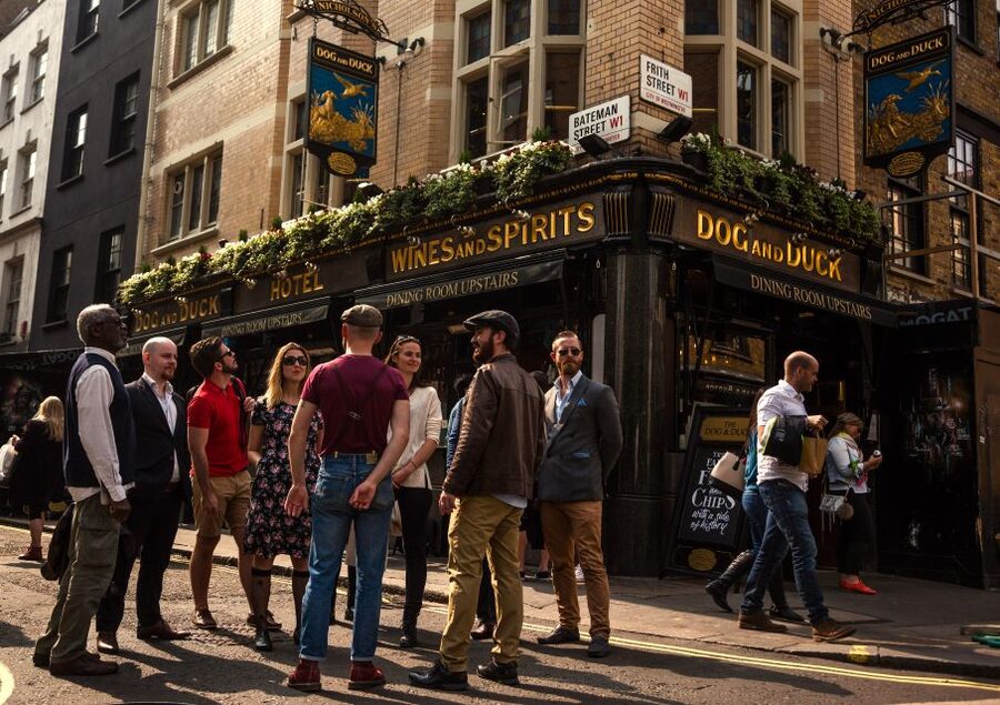 London: Soho Music and Historic Pubs Walking Tour - The guide makes or breaks the afternoon