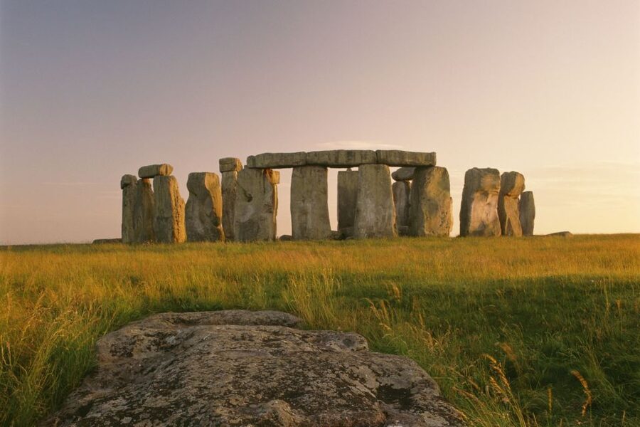 London: Stonehenge, Bath, Lacock, & Avebury Small Group Tour - Stonehenge before the crowds