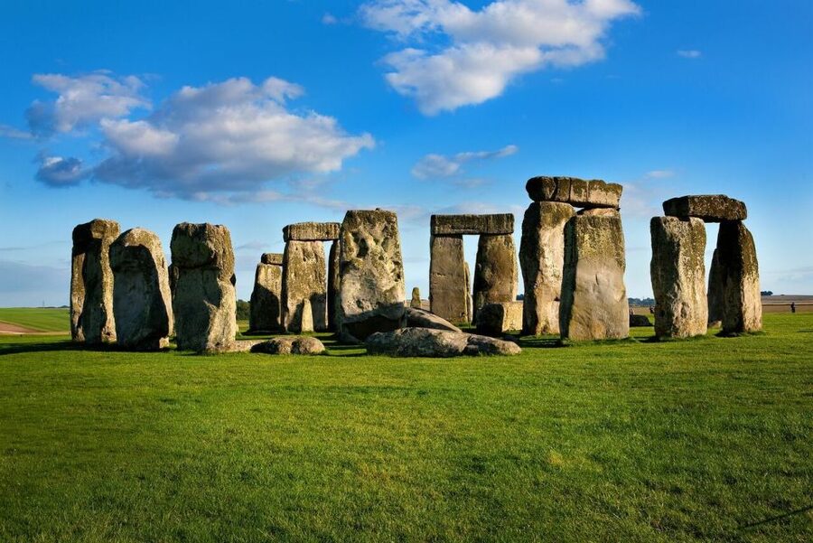 London: Stonehenge, Stratford-Upon-Avon, and Bath Day Trip - Stratford-upon-Avon and Shakespeare’s schoolroom