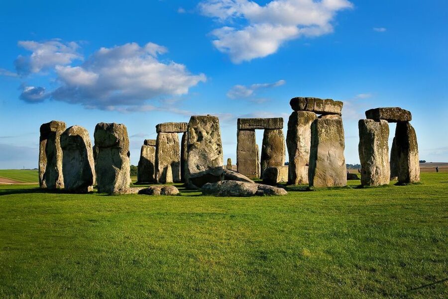 London: Stonehenge, Windsor Castle, Bath, Lacock & Pub Lunch - Bath: Georgian elegance with limited free time