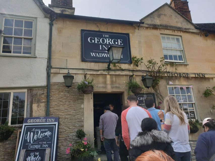 London: Stonehenge, Windsor Castle, Bath, Lacock & Pub Lunch - What the coach ride is really like