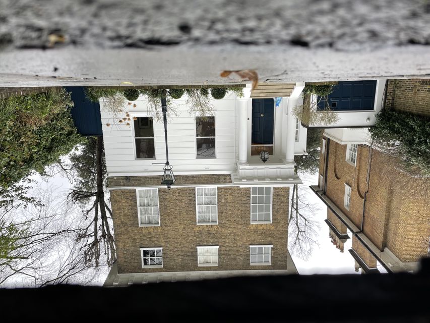 London: The Beatles Walking Tour of Marylebone and Abbey Rd - Homes, private lives, and the story behind Yesterday