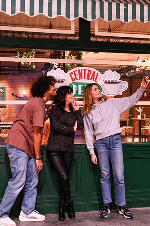 London: The FRIENDS™ Experience Entry Ticket - How long the one-hour visit feels