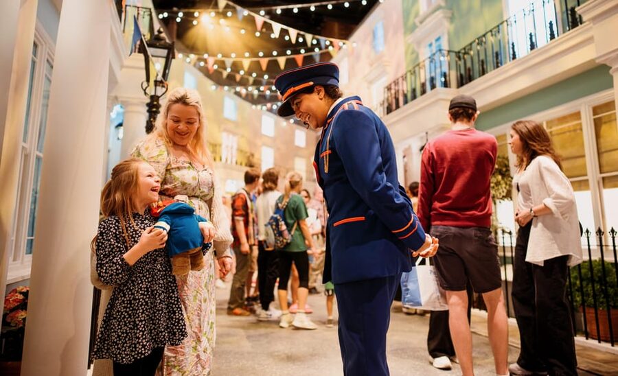 London: The Paddington Bear Experience - The tasks and the level of participation