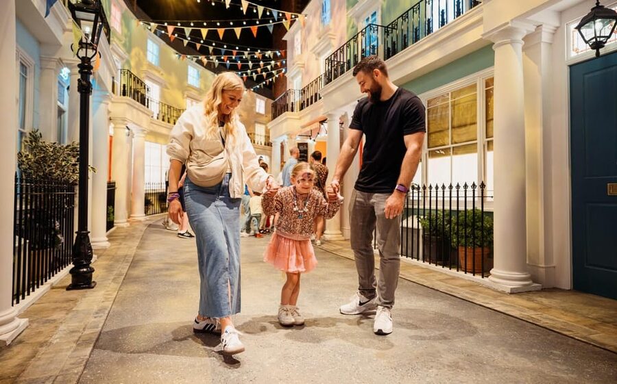 London: The Paddington Bear™ Experience Entry Ticket - Exploring No. 32 Windsor Gardens