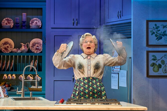 London Theatre: Mrs Doubtfire The Musical - Daniel Hillard’s desperate disguise