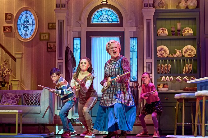 London Theatre: Mrs Doubtfire The Musical - The main weakness: broad humor and familiar material