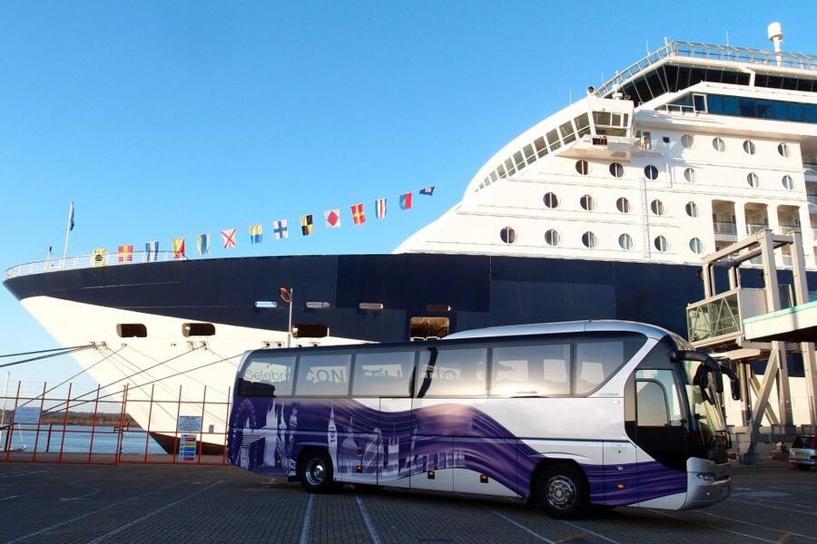 London to Southampton Cruise Terminal via Stonehenge - Why this transfer makes sense