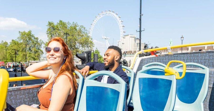 London: Tootbus Hop-on Hop-off with optional River Cruise - The West End: Trafalgar Square, Piccadilly, Soho, and Covent Garden