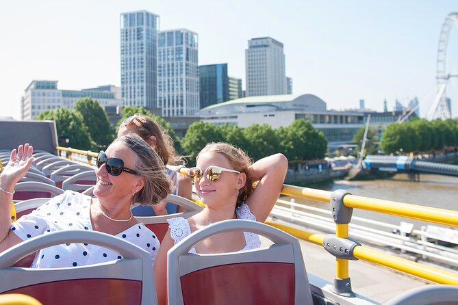 London Tootbus Kids Tour with Bespoke Live Guided Commentary - The London Eye: a dramatic opening view