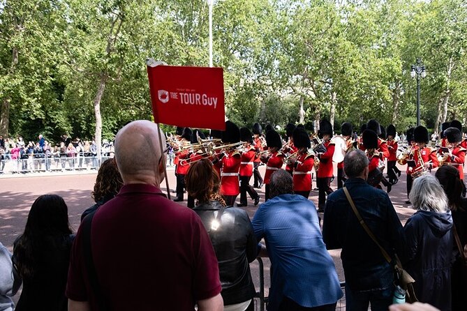 London Tour: Changing of the Guard, Westminster Abbey & Tower - The Thames cruise from Embankment to Tower Bridge