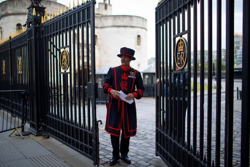 London: Tower of London After Hours Tour and Key Ceremony - Practical details for comfort and access