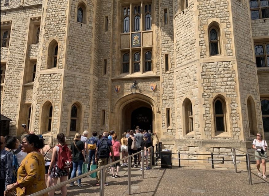 London: Tower of London Guided Tour with Boat Ride - Key points to know before booking