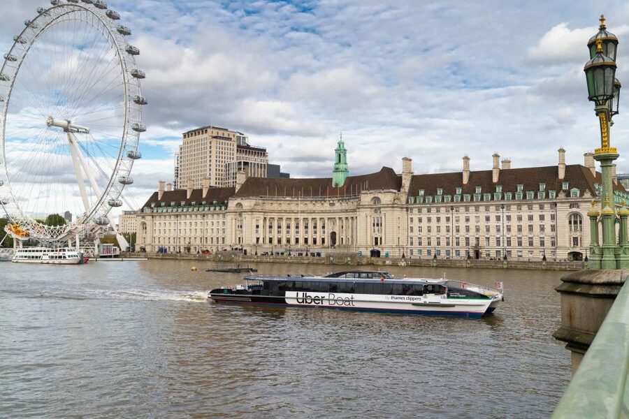 London: Uber Boat 1-Day Hop-On Hop-Off and Cable Car Tickets - Starting in Westminster and heading east