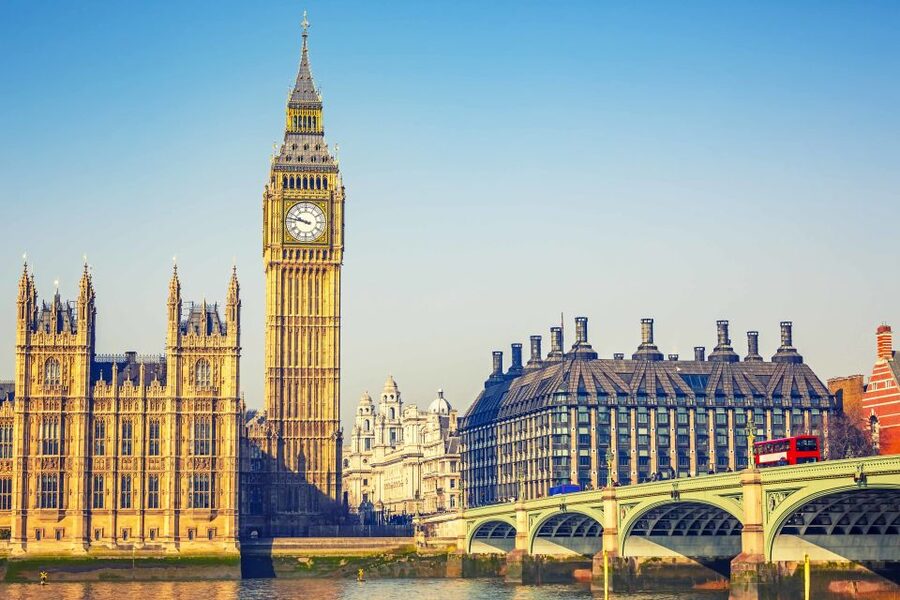 London: Vintage Bus Tour and London Eye Ticket - Morning or afternoon?