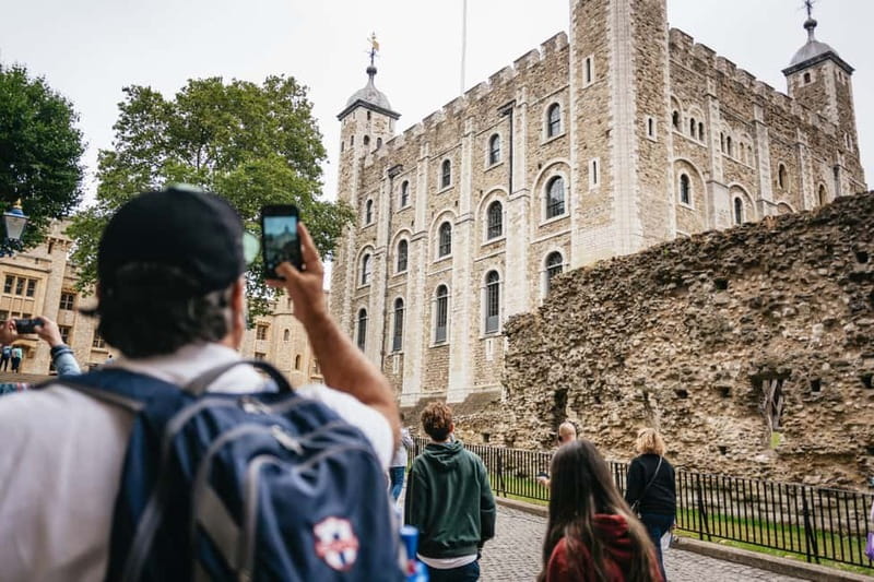 London: VIP Tower Opening Ceremony, Crown Jewels & Cruise - The Bloody Tower and the torture chambers