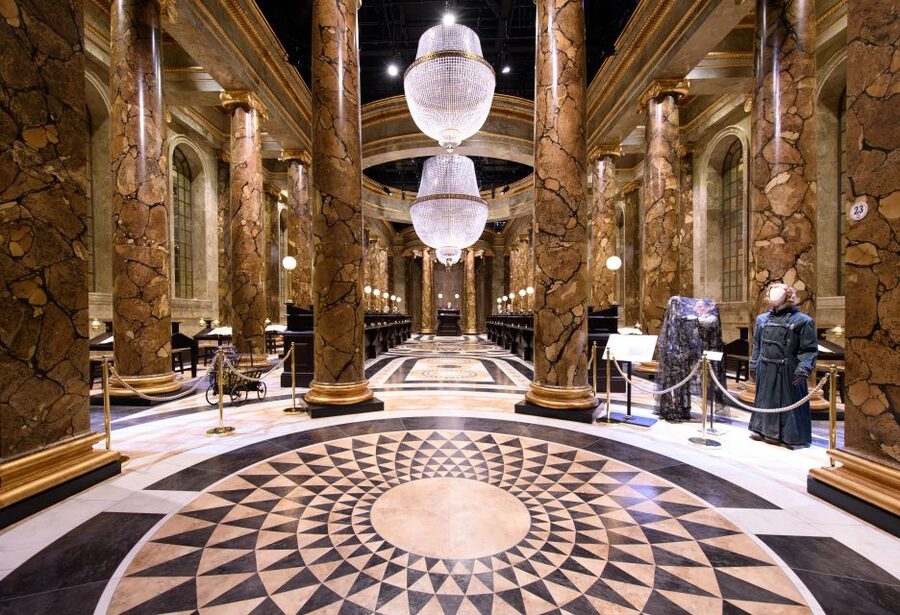 London: Warner Bros. Studio Tour and River Thames Cruise - Gringotts Bank and the Lestrange vault