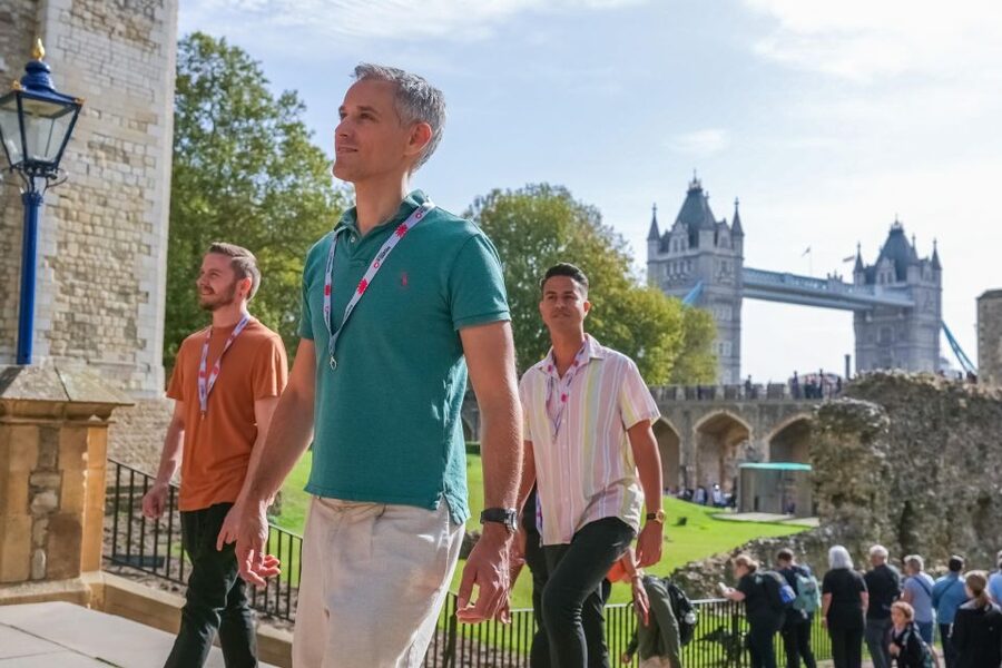London: Westminster Abbey, Tower of London and Boat Tour - The Tower of London and the Crown Jewels