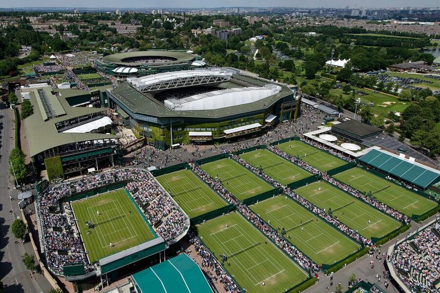 London: Wimbledon Tennis Club and Westminster Walking Tour - What $74 includes, and what it does not