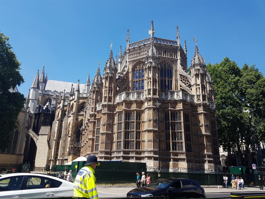 London: Wimbledon Tennis Club and Westminster Walking Tour - Should you book the Wimbledon and Westminster tour?