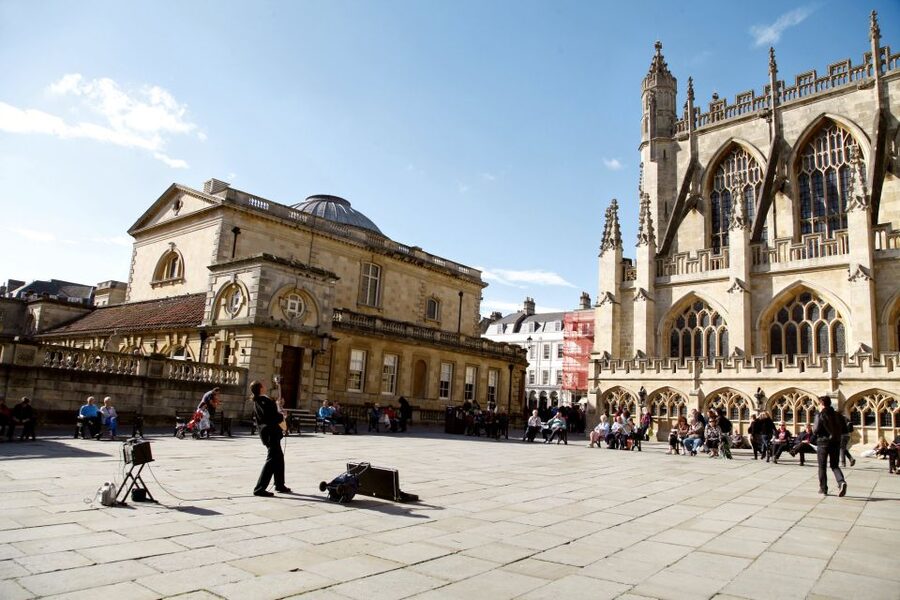 London: Windsor Castle, Stonehenge, and Bath Day Trip - Bath: Georgian streets and Roman water