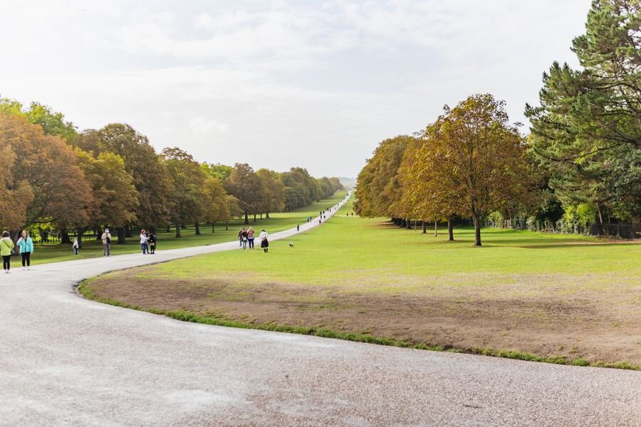 London: Windsor Castle, Stonehenge & Bath Full-Day Tour - The coach ride is part of the calculation