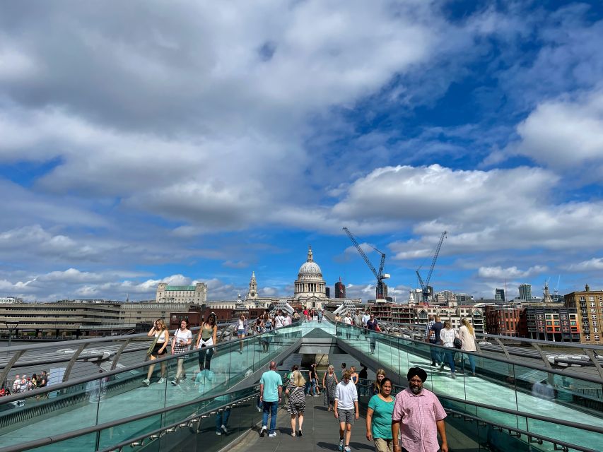 London: Witches and History Bankside Walking Tour - Borough Market and Southwark’s Working Streets