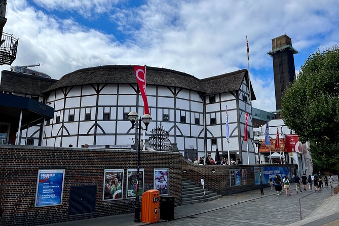 London Witches and History Walking Tour - The Golden Hinde and Winchester Palace