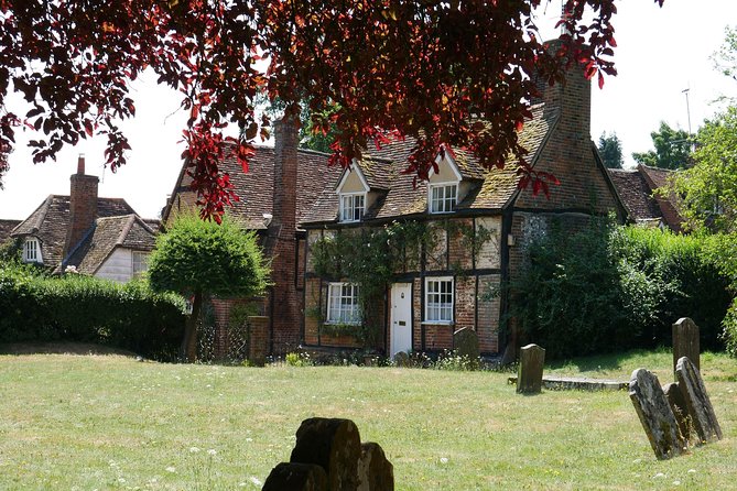 Midsomer Murders Tour from London - Walking, food, and the pace of the day