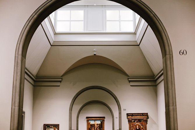 National Gallery of London Museum Tour Semi-Private 8ppl Max - Botticelli, Rembrandt, Vermeer, and the stories behind the art