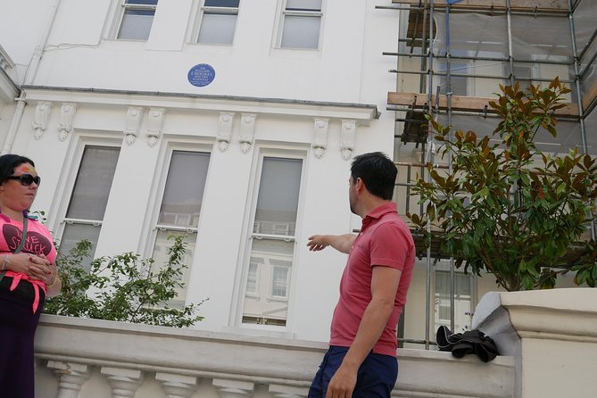 Notting Hill Walking Tour for Small Groups - The guides make the difference