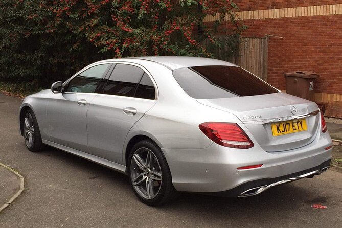 One Way Taxi Transfer from London to Stansted Airport - Arriving at London Stansted Airport