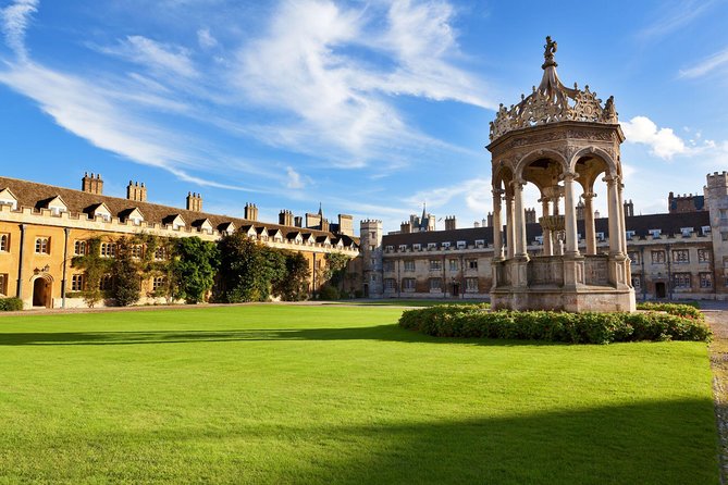 Oxford and Cambridge Universities Guided Day Trip from London - One day, two university towns