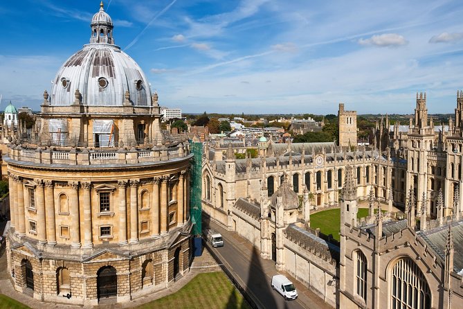 Oxford, Stratford, Cotswolds & Warwick Castle Tour from London - Warwick Castle: spectacle first, history second