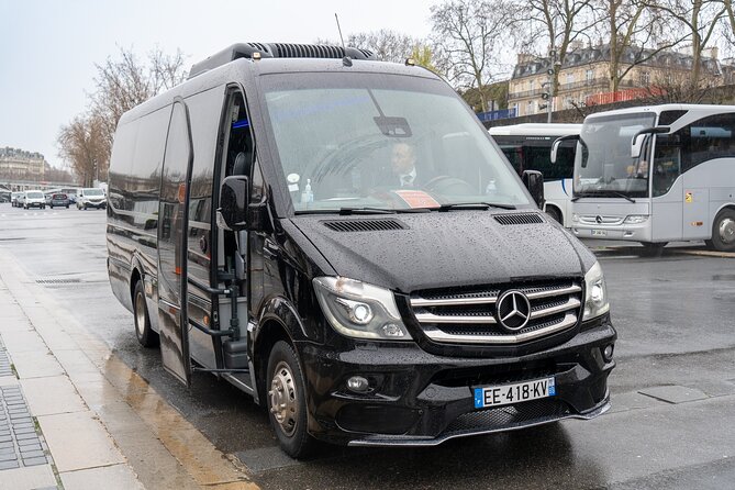 Paris Explorer Rail Tour from London with Paris Sightseeing Bus - Eiffel Tower and the Champ de Mars