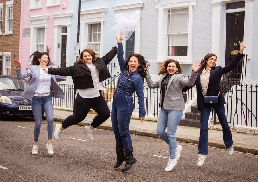 Photoshoot at Notting hill,Covent Garden,St Paul Cathedral - What happens during the 30-minute to 2-hour session