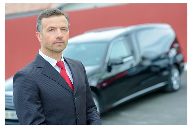 Private Arrival Transfer from Heathrow Airport to London - Why a private car can be worth the $75.42 price