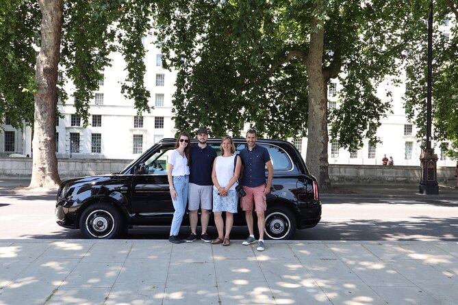 Private Classic London Taxi Tour - St. Paul’s Cathedral from the outside