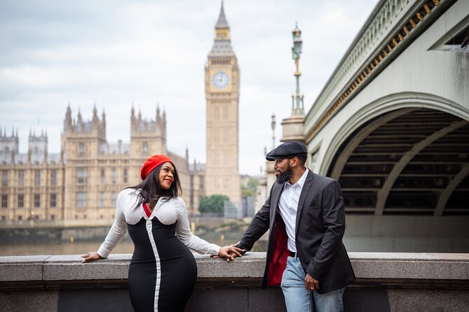Private landmarks photoshoot for families and couples - Weather, cancellation, and who should book